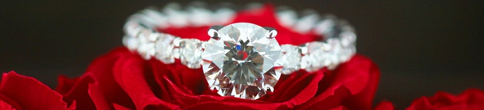 ダイヤモンドエタニティリング